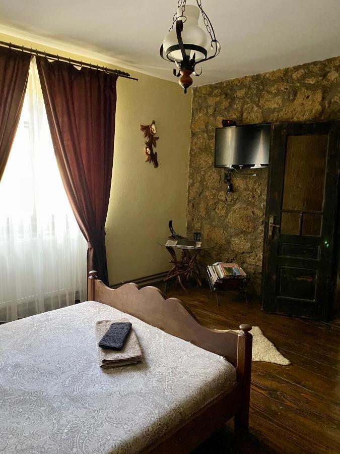 The Hunter House Villa Ciudanovita Dış mekan fotoğraf