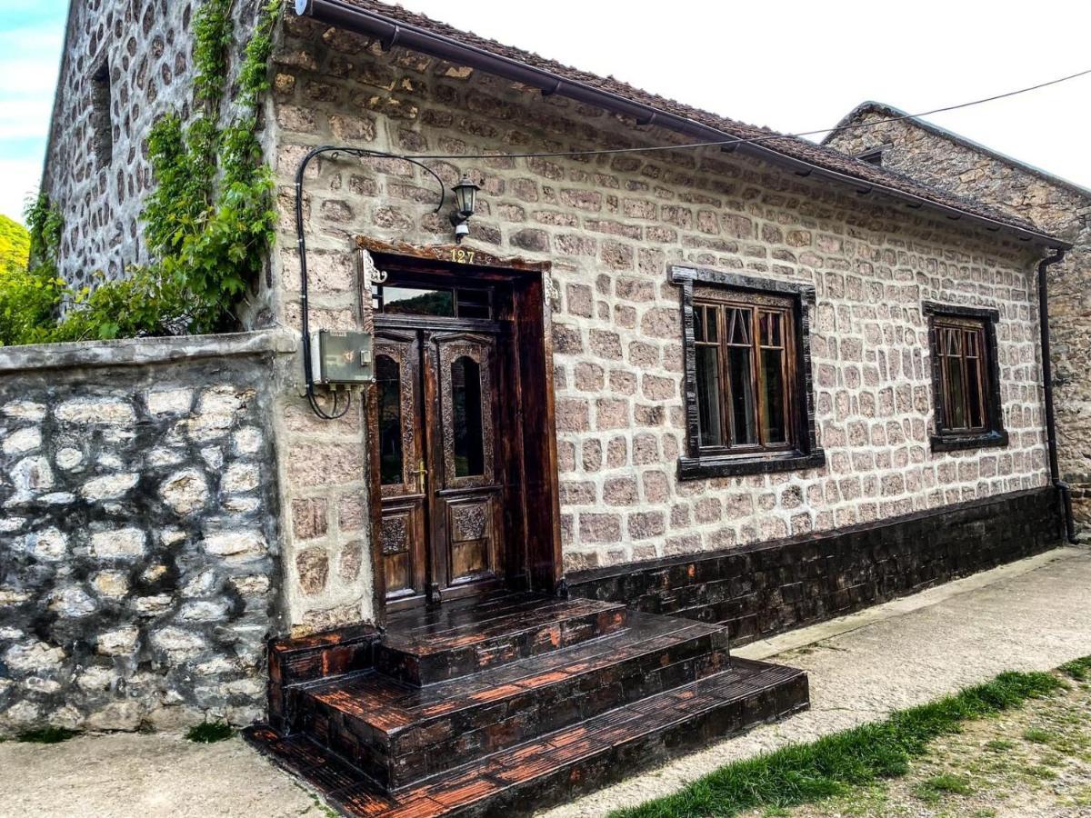 The Hunter House Villa Ciudanovita Dış mekan fotoğraf