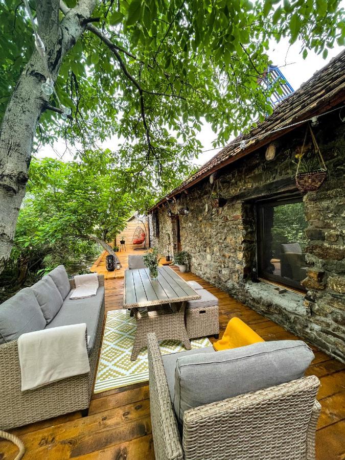 The Hunter House Villa Ciudanovita Dış mekan fotoğraf